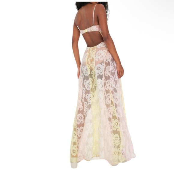 NWT For Love & Lemons Blossom Maxi Dress Size Medium In Color Multi - Picture 5 of 11